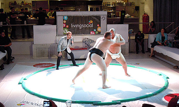 sumo sushi show