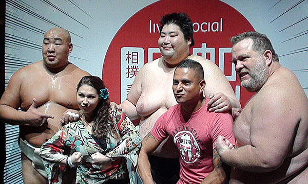 sumo sushi show